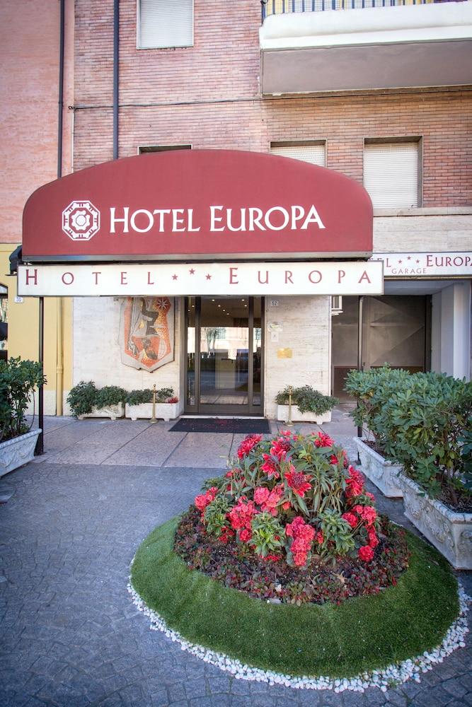 Hotel Europa Modena Esterno foto